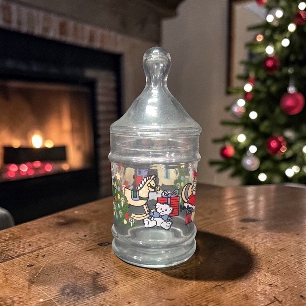 Anchor Hocking Christmas Candy Jar, Sweet Occasions Glass Container‎ with Lid